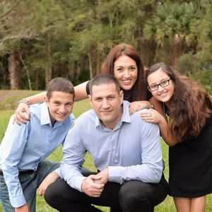 Meet your Posher, Yuval